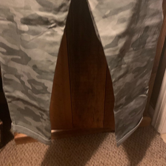 NWT Democracy “Ab Solutions “ Camouflage Jeans. - Picture 9 of 16